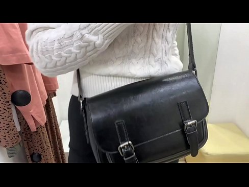 ❤️ Публічна мастурбація молодої сучки FeralBerry фалоімітатором у примірочній Супер секс на uk.hentai-id.ru ️❤
